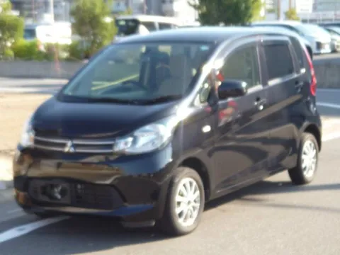 Mitsubishi eK Wagon