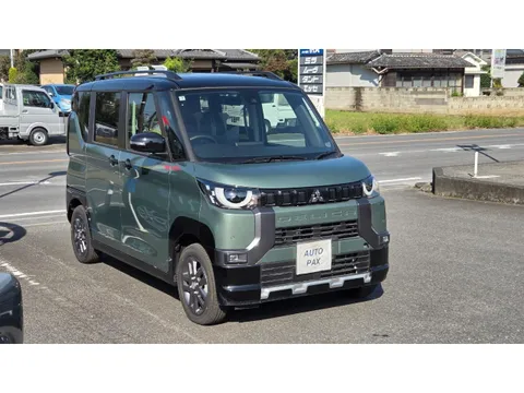 Mitsubishi Delica Mini