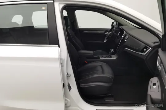 Roewe RX5