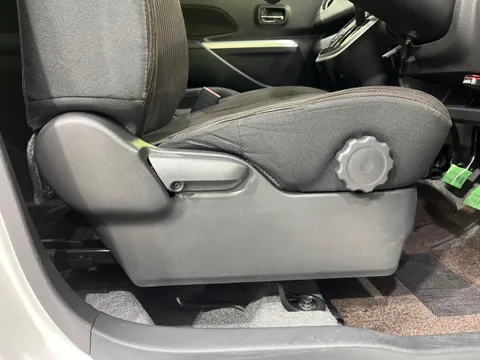 Mitsubishi eK Space Custom