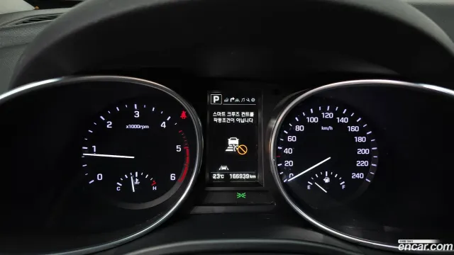 Hyundai Grand Santa Fe (Maxcruz)