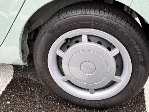 Daihatsu Mira Tocot