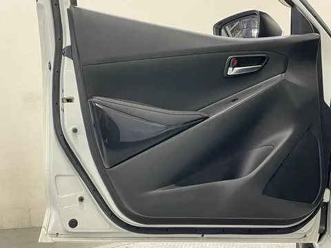 Mazda Mazda2 (Demio)