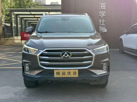 Maxus D90