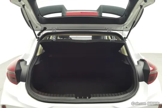 Geely Emgrand GS
