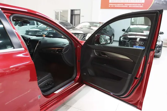Cadillac ATS-L