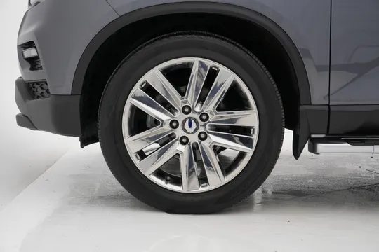 SsangYong Rexton Sports