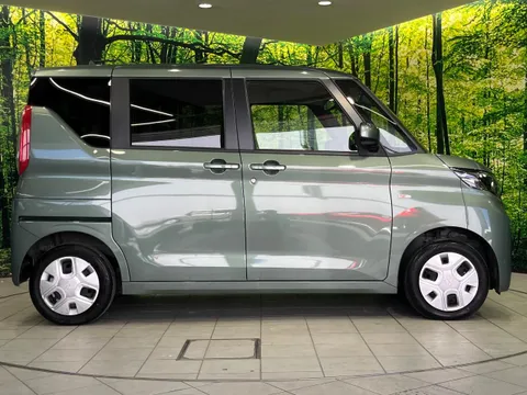 Mitsubishi eK Space