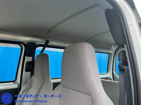 Subaru Sambar Van