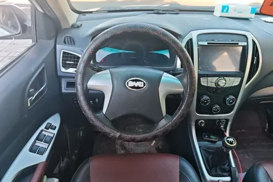 BYD F3