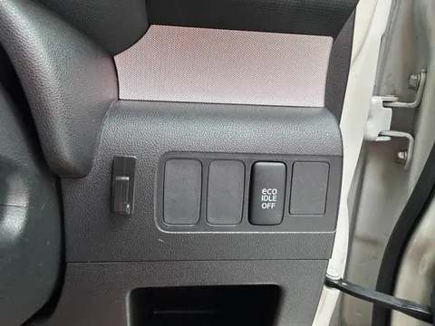 Toyota Pixis Space
