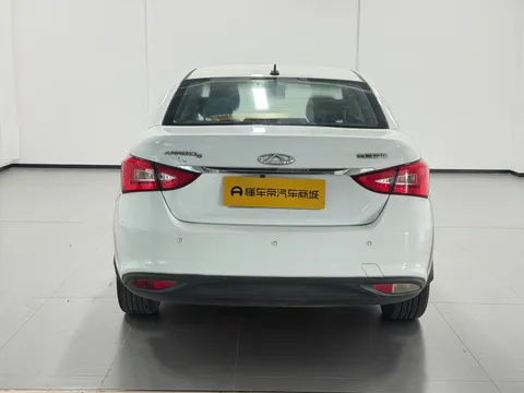 Chery Arrizo 5