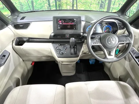 Mitsubishi eK Space