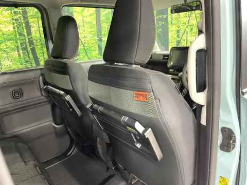 Suzuki Spacia Gear
