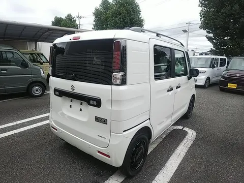 Suzuki Spacia Base