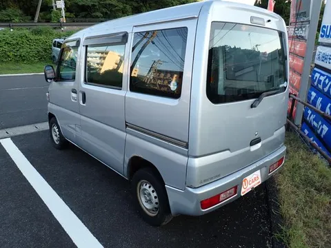Mitsubishi Minicab Van