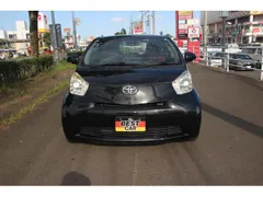 Toyota iQ
