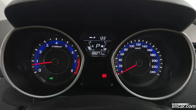Hyundai Elantra (Avante)