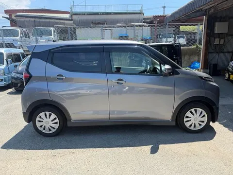 Mitsubishi eK X