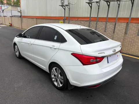 Chery Arrizo 5