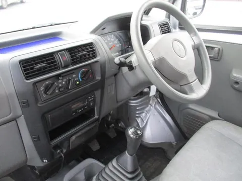 Mitsubishi Minicab Van