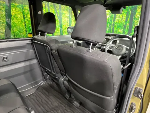 Toyota Pixis Mega