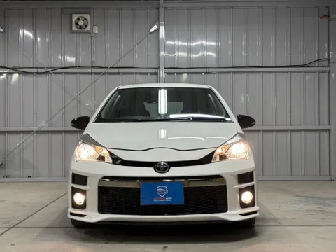 Toyota Yaris (Vitz)