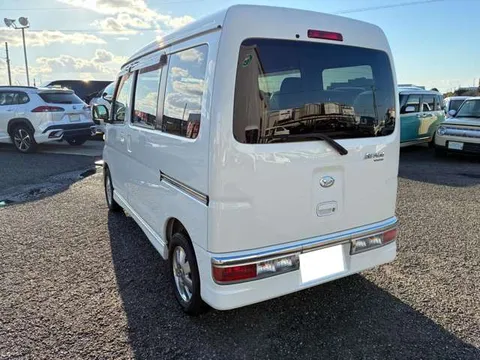 Daihatsu Atrai Wagon