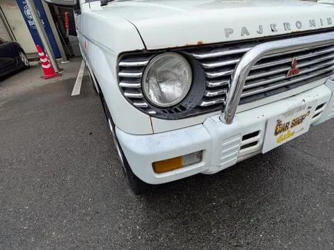 Mitsubishi Pajero Mini