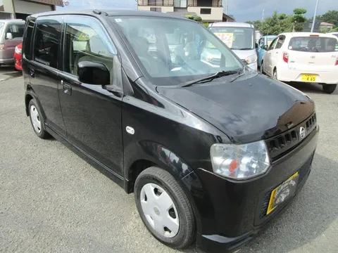 Nissan Otti