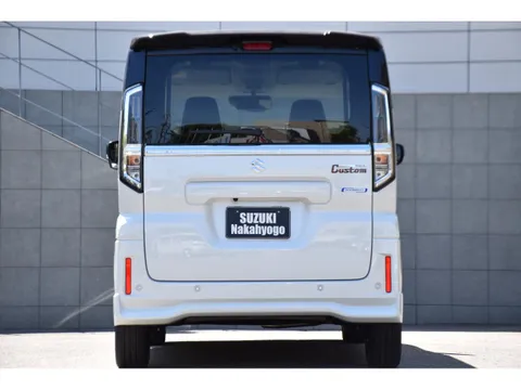 Suzuki Spacia Custom