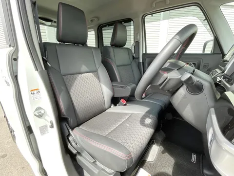 Suzuki Spacia Custom