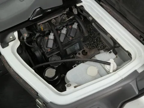 Mitsubishi Minicab Van
