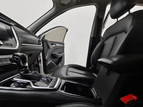 Roewe RX3