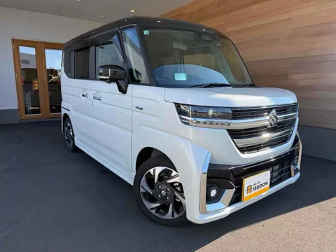 Suzuki Spacia Custom
