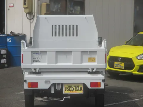 Nissan Clipper Truck