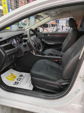 Chery Arrizo 5
