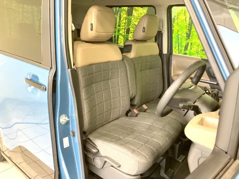 Mitsubishi Delica Mini