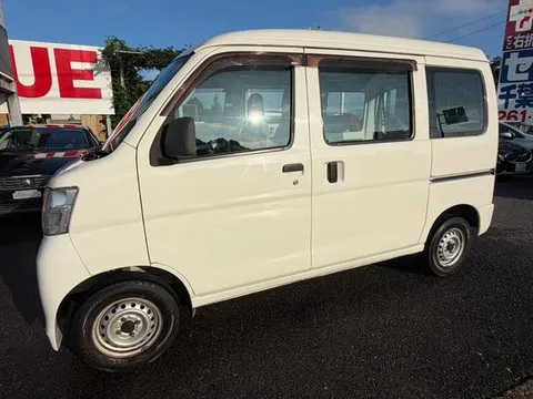 Daihatsu Hijet Cargo