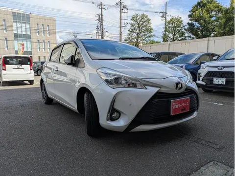 Toyota Yaris (Vitz)