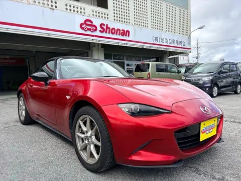 Mazda MX-5 (Roadster)