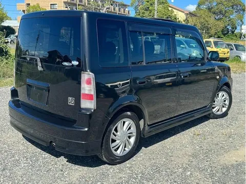 Toyota bB