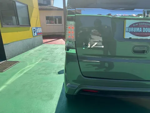 Honda N-BOX Slash