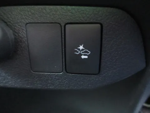 Toyota Yaris (Vitz)