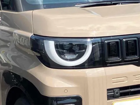Mitsubishi Delica Mini