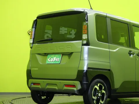 Mitsubishi Delica Mini