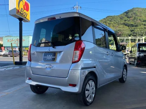 Mitsubishi eK Space