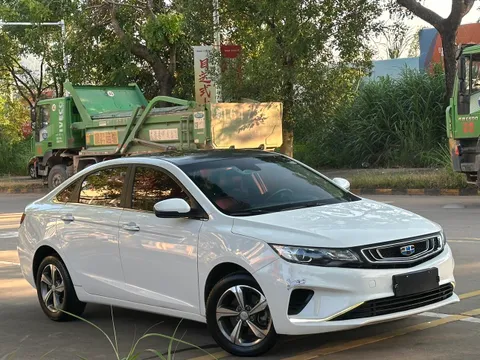 Geely Emgrand GL
