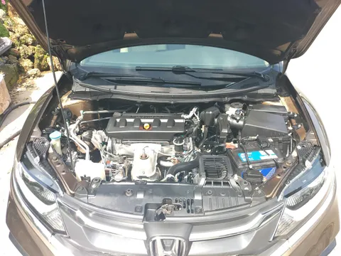 Honda Jade