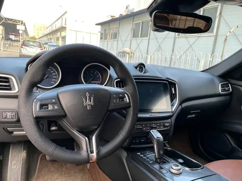 Maserati Ghibli